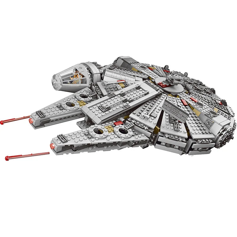 Spaceship Stars Fighter Space For Millennium  Set Falcon Ship 75105 Model Building Blocks (1381Pcs)